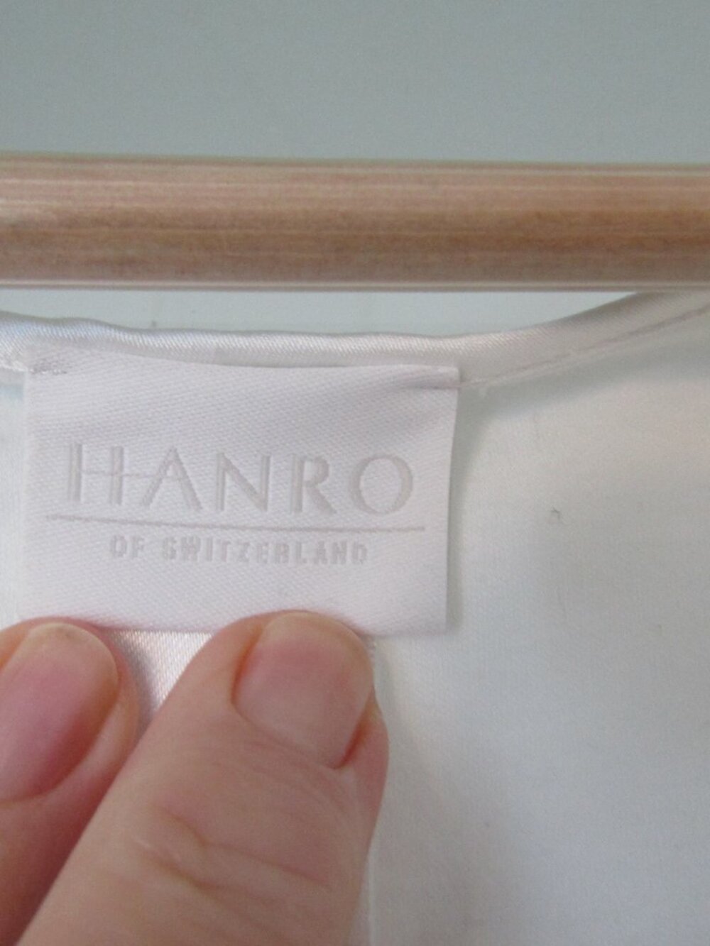 HANRO of Switzerland White 100% Cotton Nightgown with Lace--Size L - Picture 4 of 5